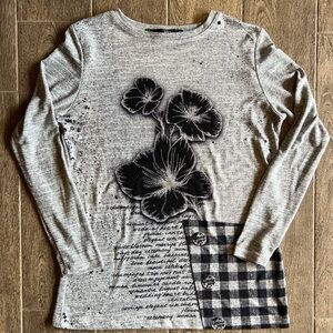 NESS Grey Floral Graphic Long Sleeve Top | Patchwork Detail | Small